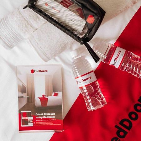 Reddoorz Plus @ Singosari Raya Semarang Extérieur photo